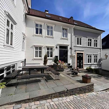 Koslig Leilighet I Bergens Smoroye Apartman Kültér fotó