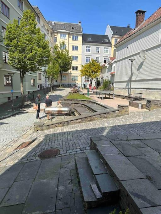 Koslig Leilighet I Bergens Smoroye Apartman Kültér fotó